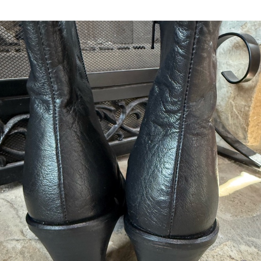 Free People Barclay western Black Leather Ankle Boots Block Heel EU 41 US 10.5 - Picture 9 of 9